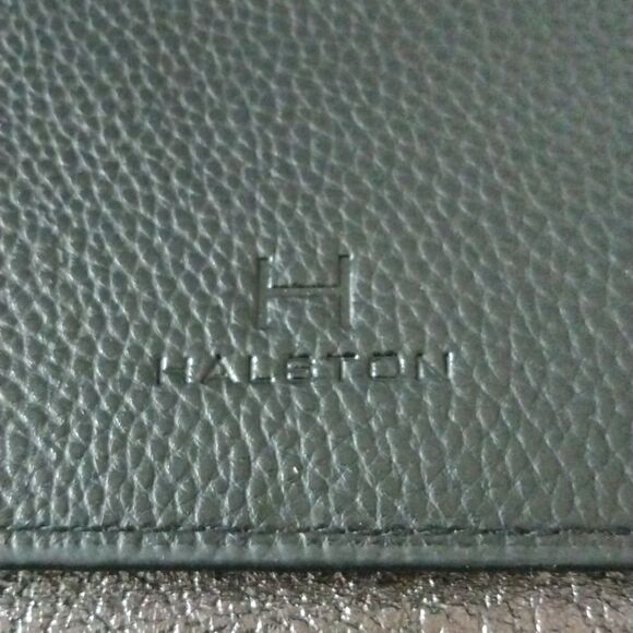 Halston Wallet  - Picture 5 of 7
